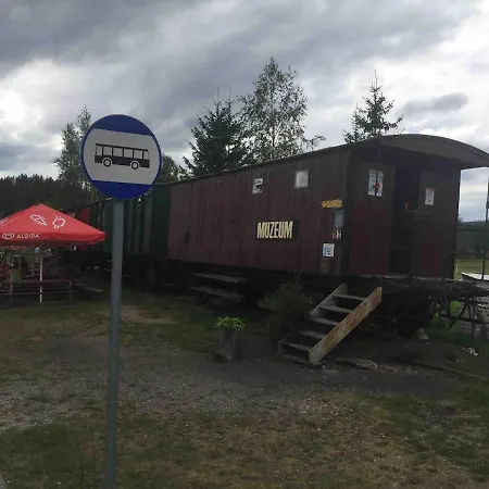 아파트 Gemuetliche Mit Schoener Aussicht *