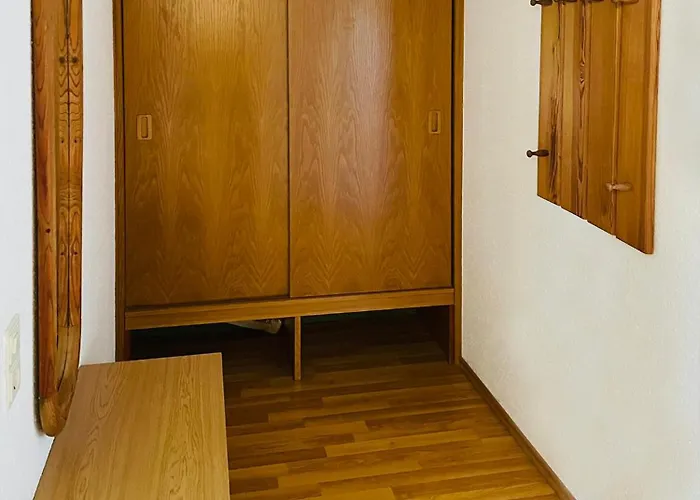 Gemuetliche Mit Schoener Aussicht شقة
